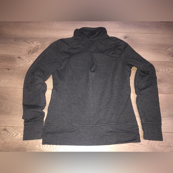 Patagonia Women’s Swell Belle Full Zip Fleece Jacket Size M Black Pockets Casual - Picture 6 of 12